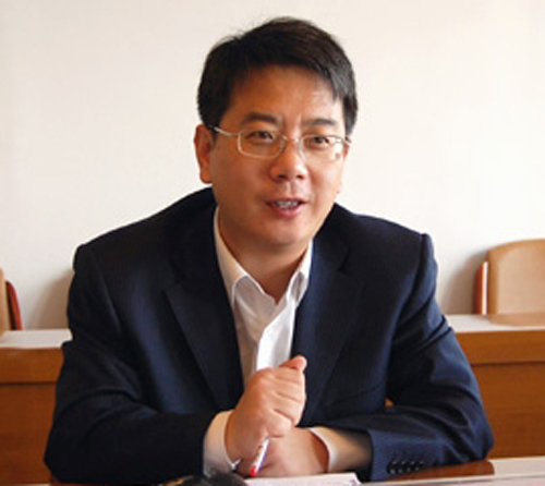 李華民視察指導——德源<a href='/huanyangshuzhi.shtml' class='keys' title='點擊查看關于環(huán)氧樹脂的相關信息' target='_blank'>環(huán)氧樹脂</a>