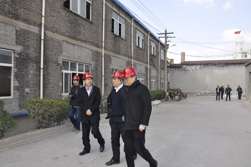泰安市安監(jiān)局檢查山東德源特種設(shè)備運行情況