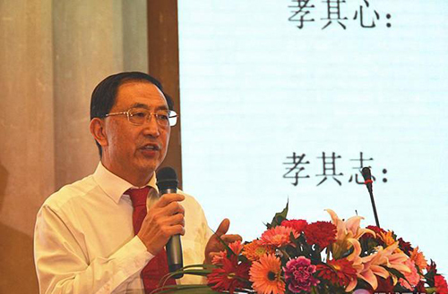 集團(tuán)公司黨委書記、董事長(zhǎng)趙德存詮釋企業(yè)文化內(nèi)涵2
